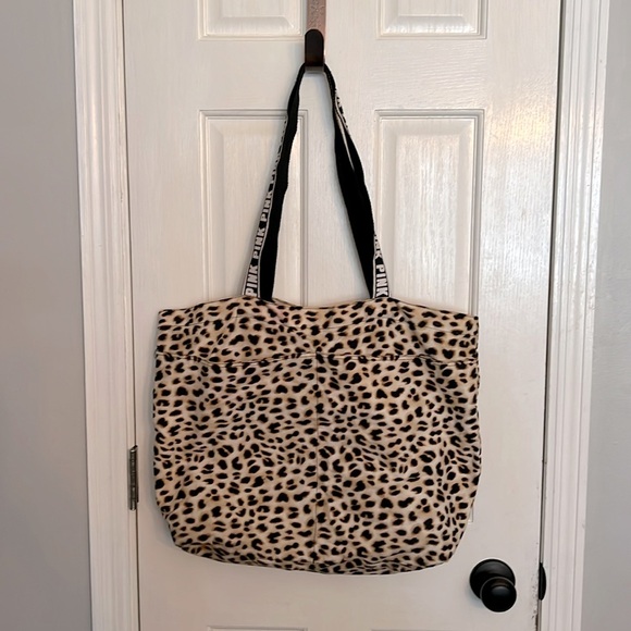 Victoria secret Pink leopard cloth bag - Picture 1 of 7
